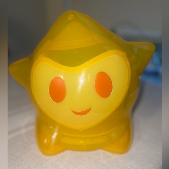 Disney Wish Star AMC Theatres Popcorn 105oz Light-Up Bucket (Never used) - Picture 2 of 5